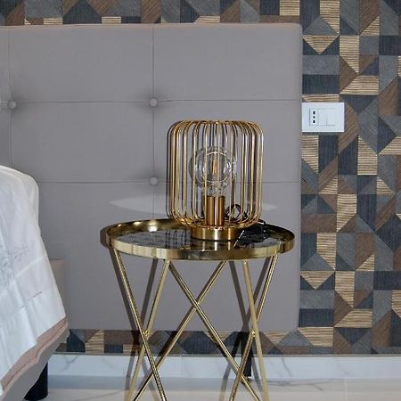 Domus Suite Термоли Екстериор снимка